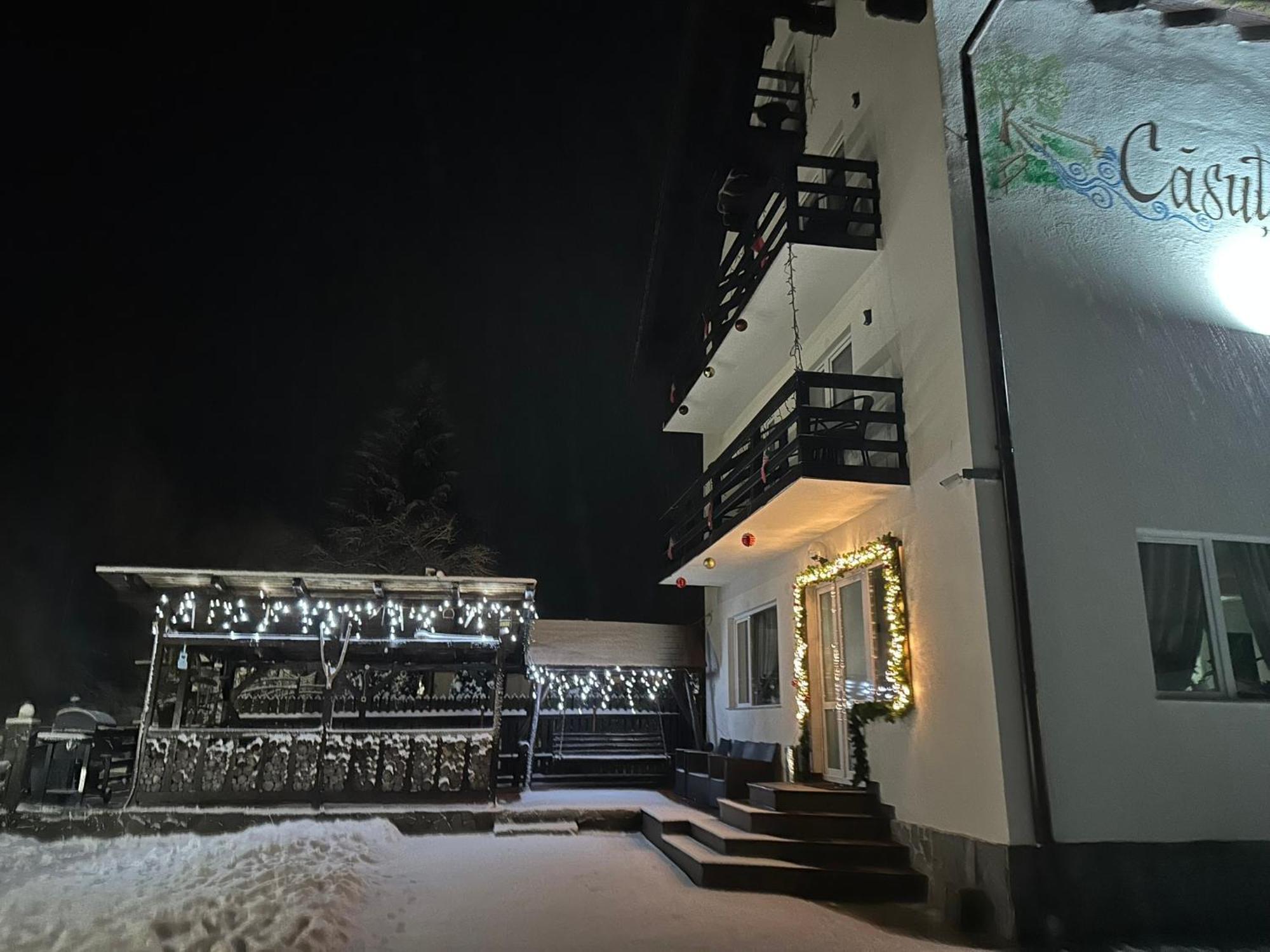 Casuta De Langa Izvor Hotel Moeciu De Sus Exterior photo